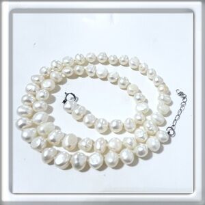Pearl necklace